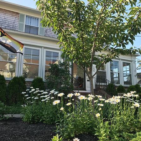 Charm Hotel Provincetown Buitenkant foto